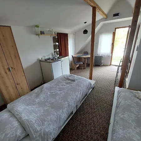 Ark Village Liberland Campsite Apatin