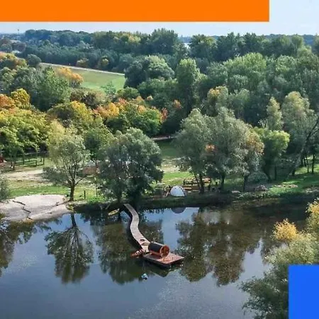 Ark Village Liberland * Apatin